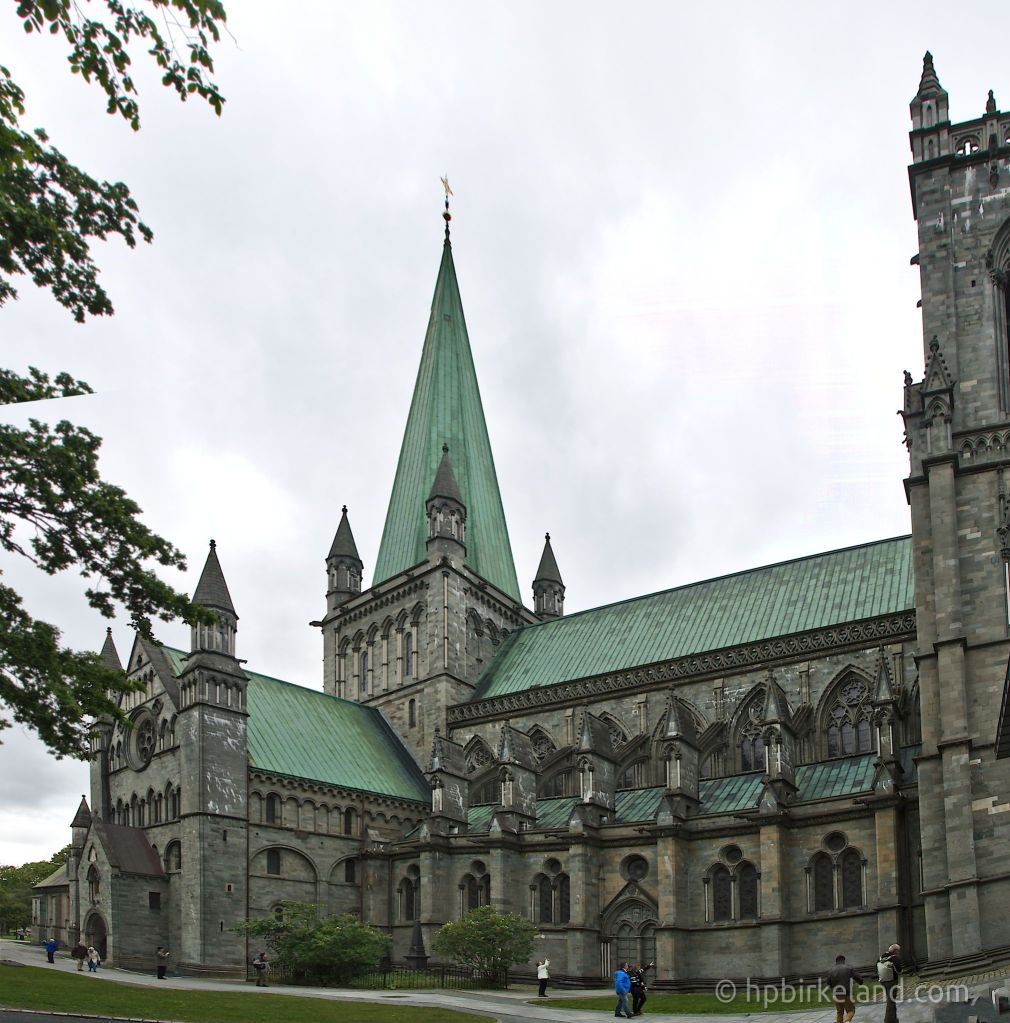 Panorama av tre eksponeringer. 1/60 s, f/8, ISO 100